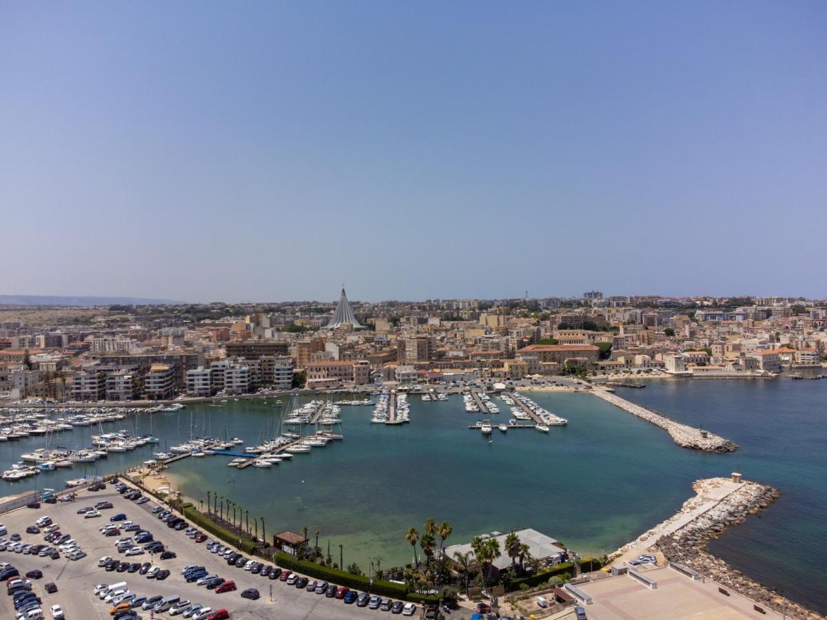 La Vacanza Ortigia Syrakusa Exteriör bild